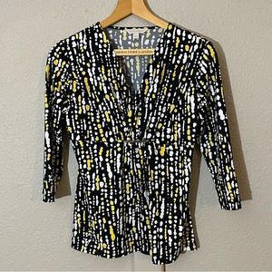 Laura Ashley women’s top size small. Cinched upper waist with gold tone bar.